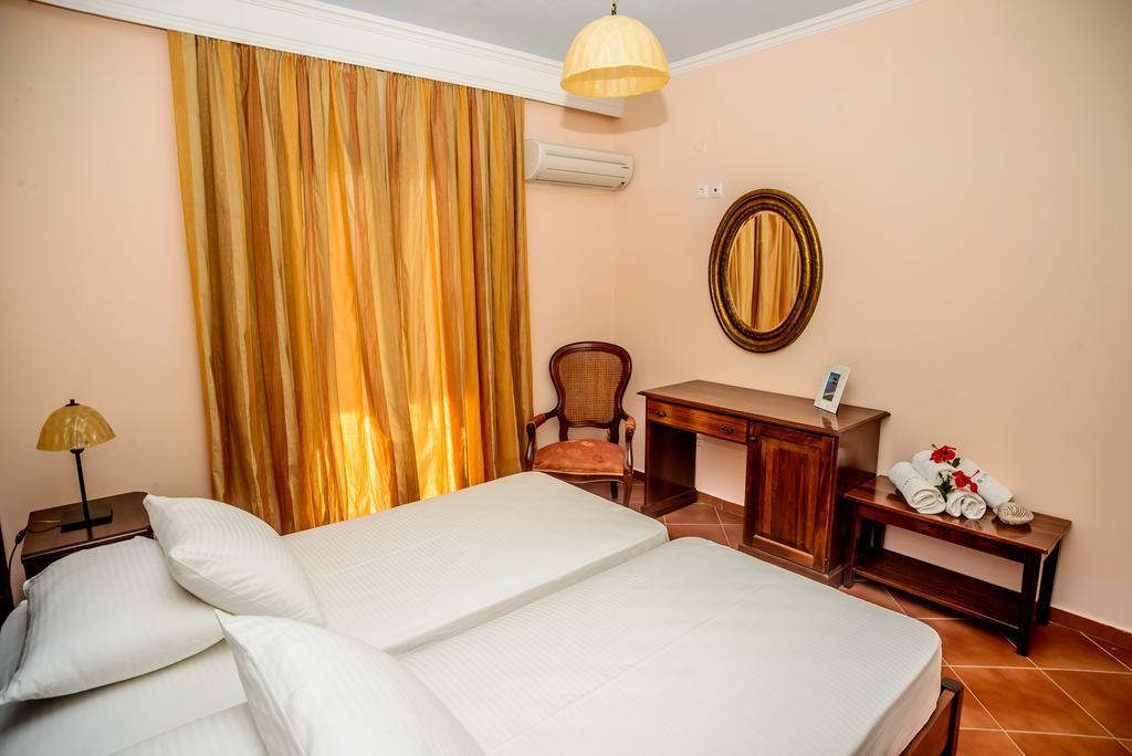Casa Di Luna Lourdata  Habitación foto